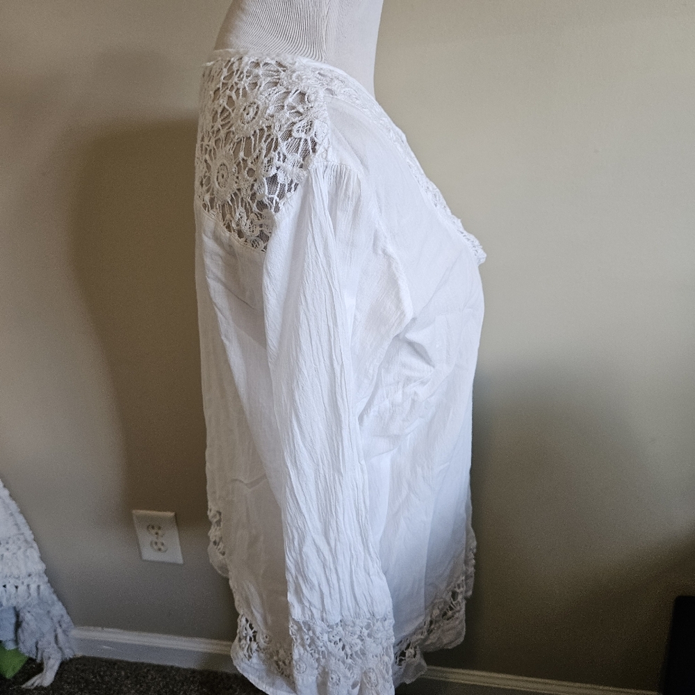 S & R Fashion 100 % Cotton White Lace Detail Women's Top Size Large. - Picture 10 of 13
